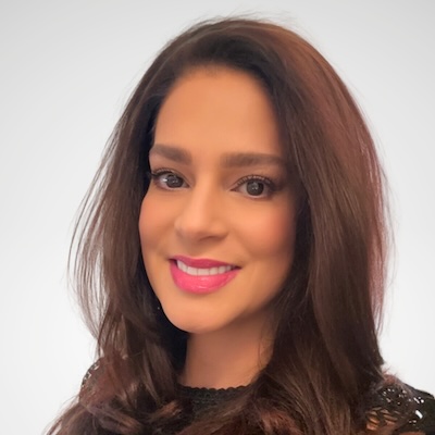 Alicia de Armas headshot photo